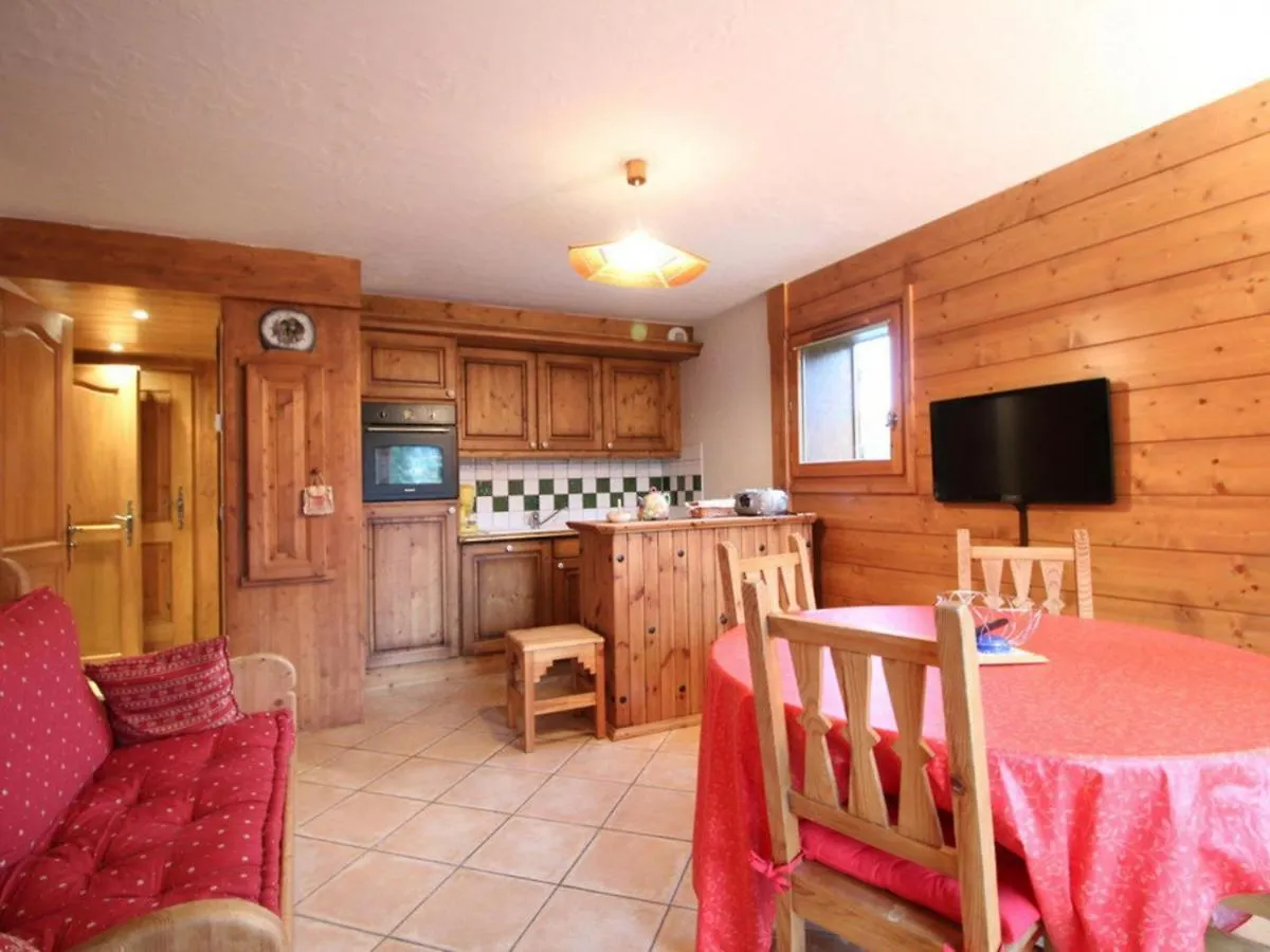 3 Pieces Cabine Avec Parking, Pres Des Pistes Et Commerces - Fr-1-572-55 Les Carroz d'Araches 0*,  France