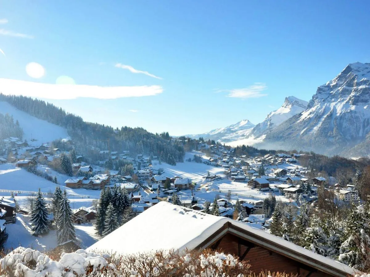 Apartment 3 Pieces Cabine Avec Parking, Pres Des Pistes Et Commerces - Fr-1-572-55 Les Carroz d'Araches