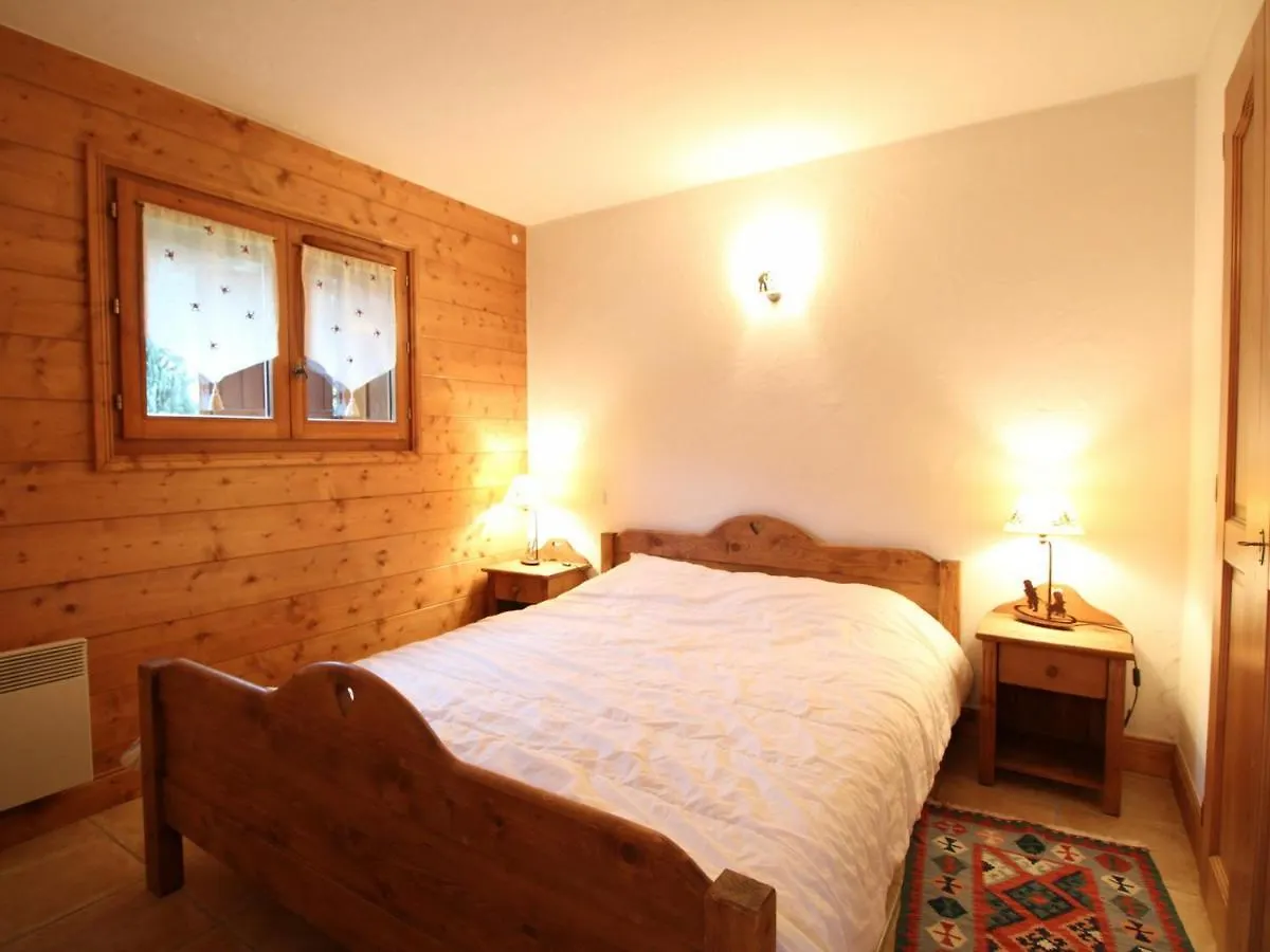3 Pieces Cabine Avec Parking, Pres Des Pistes Et Commerces - Fr-1-572-55 Les Carroz d'Araches Apartment