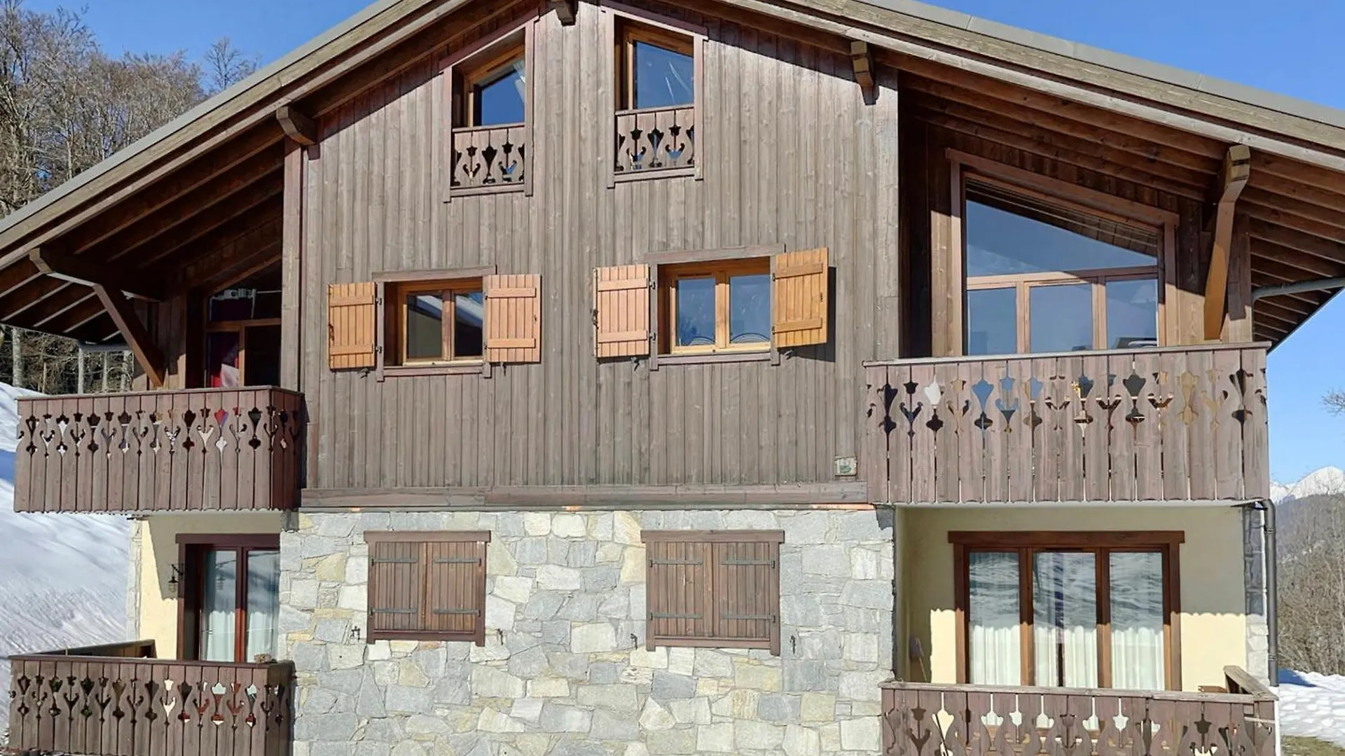 3 Pieces Cabine Avec Parking, Pres Des Pistes Et Commerces - Fr-1-572-55 Les Carroz d'Araches